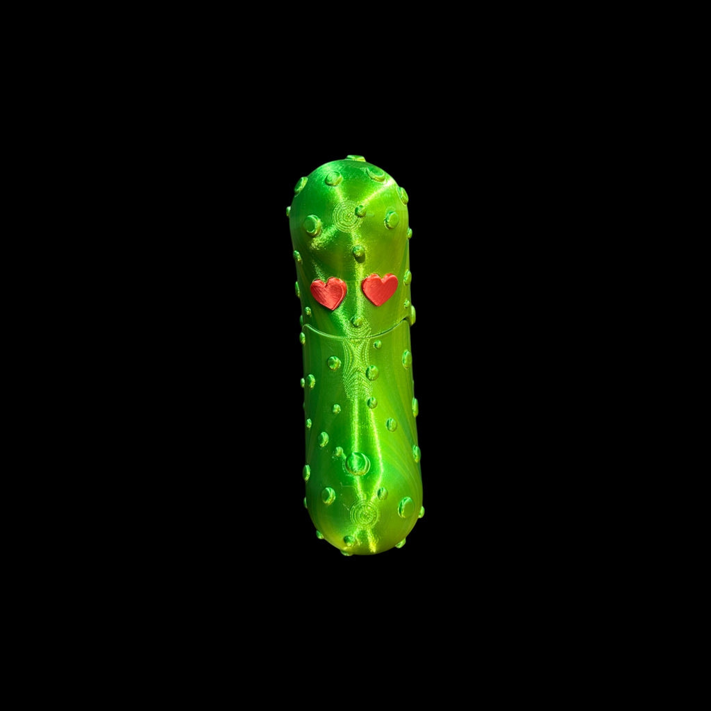 Love – The Articulated Pickle – 3D Printed by Little Fire Designz