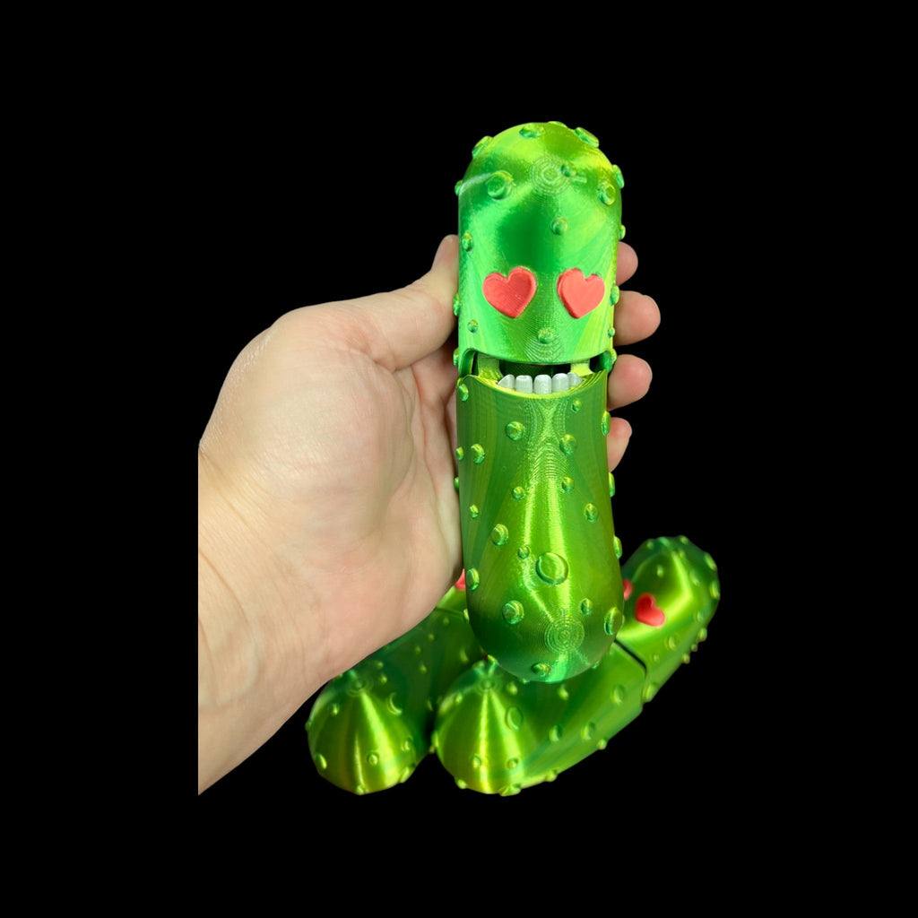 Love – The Articulated Pickle – 3D Printed by Little Fire Designz