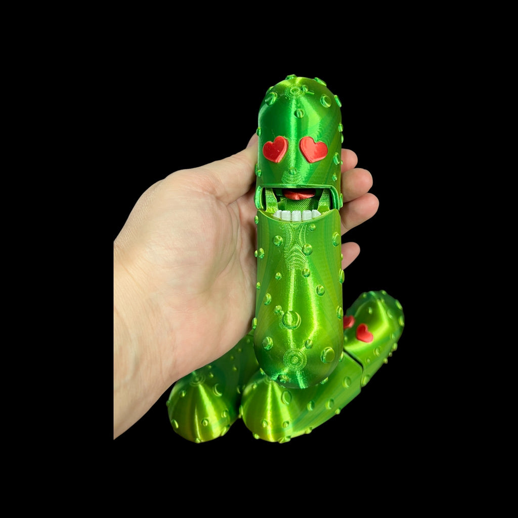 Love – The Articulated Pickle – 3D Printed by Little Fire Designz